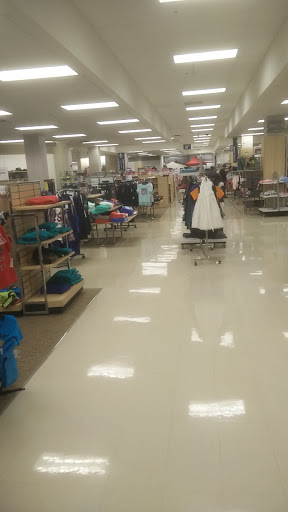 Department Store «Sears», reviews and photos, 521 Donald Lynch Blvd, Marlborough, MA 01752, USA