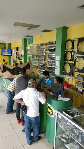 Tiendas para comprar recambios coches San Pedro Sula