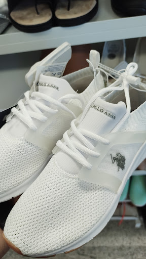 Clothing Store «Ross Dress for Less», reviews and photos, 628 Palomar St, Chula Vista, CA 91911, USA