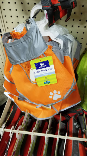 Pet Supply Store «PetSmart», reviews and photos, 420 Home Dr, Pittsburgh, PA 15275, USA