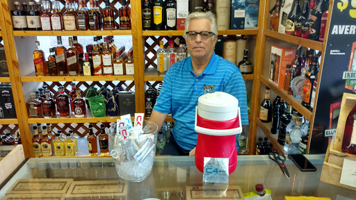 Liquor Store «Cellars Fine Wine & Spirits», reviews and photos, 10660 N 32nd St, Phoenix, AZ 85028, USA