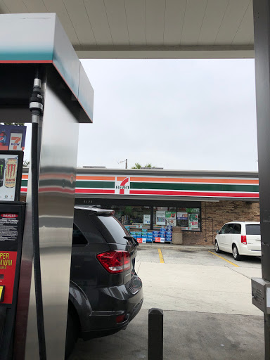 Convenience Store «7-Eleven», reviews and photos, 5125 W Cypress St, Tampa, FL 33607, USA