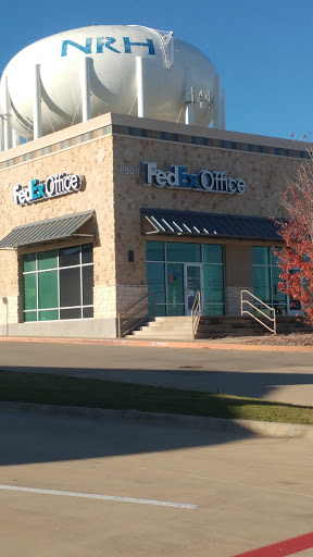 Print Shop «FedEx Office Print & Ship Center», reviews and photos, 8509 Davis Blvd, North Richland Hills, TX 76180, USA