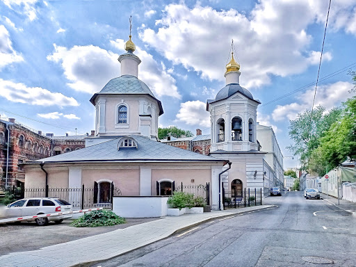Храм Преподобного Сергия Радонежского в Крапивниках