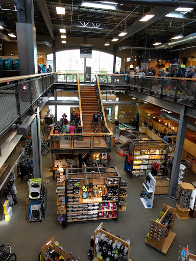 Camping Store «REI», reviews and photos, 22 Chapel View Blvd, Cranston, RI 02920, USA