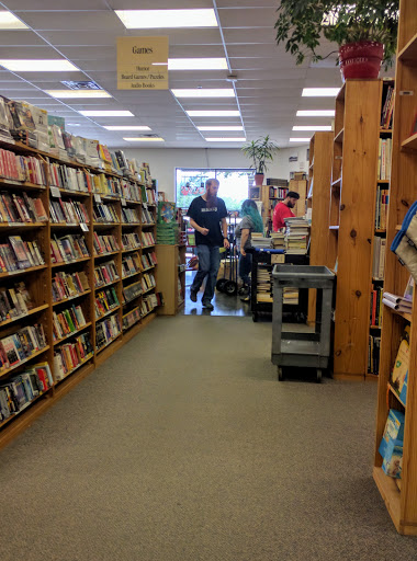 Book Store «Half Price Books», reviews and photos, 711 N Hwy 67, Cedar Hill, TX 75104, USA
