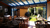 Atmosphère du Restaurant français La Tasca à Luz-Saint-Sauveur - n°3