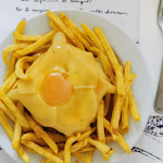 Photo n°2 de l'avis de Bartosz.o fait le 29/08/2019 à 18:45 sur le  Santiago da Praça à Porto