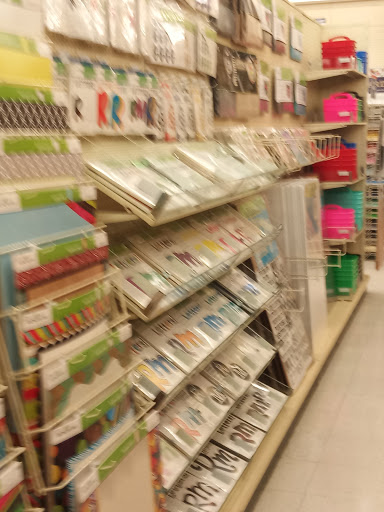 Craft Store «Hobby Lobby», reviews and photos, 840 E Rollins Rd, Round Lake Beach, IL 60073, USA