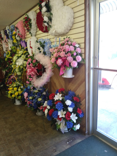 Florist «The House of Flowers», reviews and photos, 821 Berkley Rd, Auburndale, FL 33823, USA