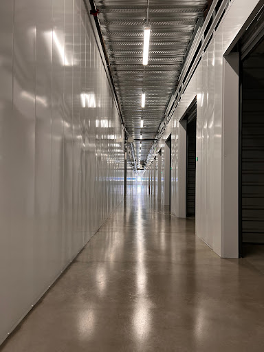 Lock & Leave Storage at Lake Forest image
