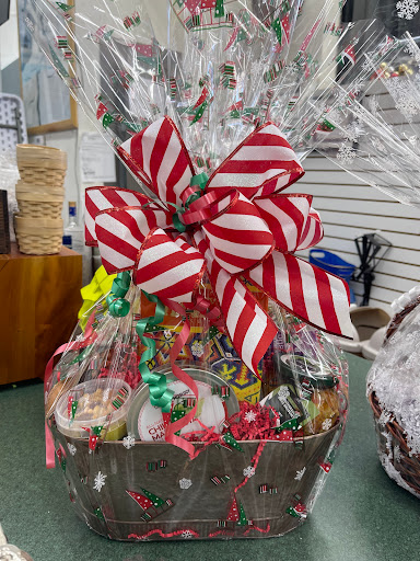 Liquor Store «Crown Wine & Spirits», reviews and photos, 1030 NE 15th Ave, Fort Lauderdale, FL 33304, USA