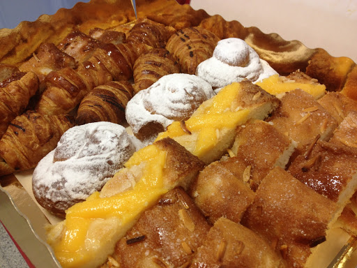 Pastelería Sant Antoni en Sant Feliu de Codines, Barcelona