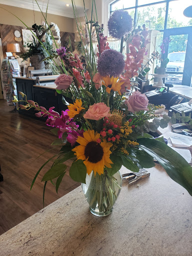 Florist «Floral Designs of Mount Joy», reviews and photos, 102 E Main St, Mount Joy, PA 17552, USA