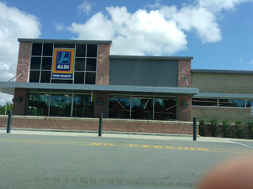 Supermarket «ALDI», reviews and photos, 2335 FL-44, New Smyrna Beach, FL 32168, USA