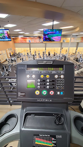 Gym «LA Fitness», reviews and photos, 2355 Compton Ave, Corona, CA 92881, USA