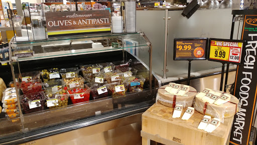 Grocery Store «Harris Teeter», reviews and photos, 3779 Boston St, Baltimore, MD 21224, USA