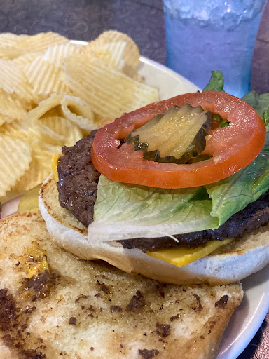 American Restaurant «The Purple Cow Restaurant», reviews and photos, 8026 Cantrell Rd, Little Rock, AR 72227, USA