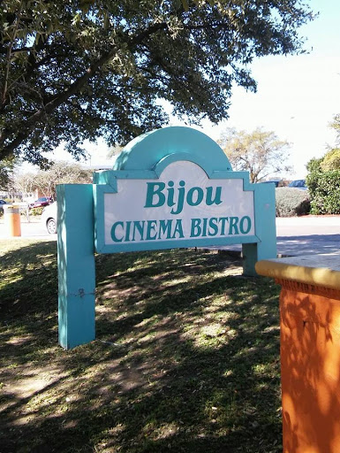 Movie Theater «Santikos Bijou», reviews and photos, 4522 Fredericksburg Rd, San Antonio, TX 78201, USA