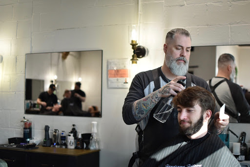 Barber Shop «Handsome Fellows Barber Shop», reviews and photos, 11770 Shelbyville Rd #103, Louisville, KY 40243, USA