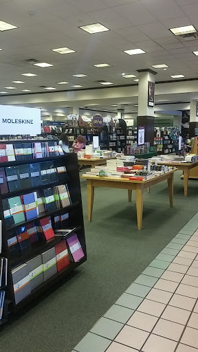 Book Store «Barnes & Noble», reviews and photos, 2191 N Rainbow Blvd, Las Vegas, NV 89108, USA