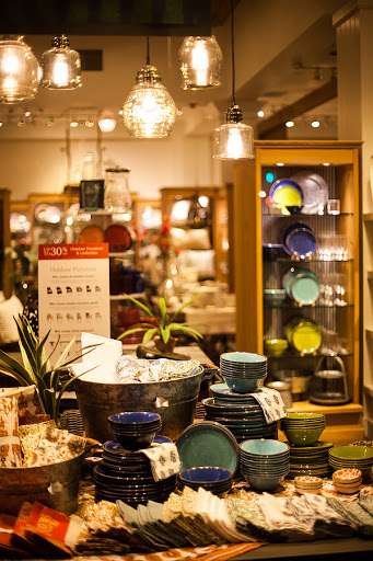 Furniture Store «Pottery Barn», reviews and photos, 1480 Mt Diablo Blvd, Walnut Creek, CA 94596, USA