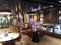Atmosphère du Restaurant Hippopotamus Steakhouse à Villenave-d'Ornon - n°7