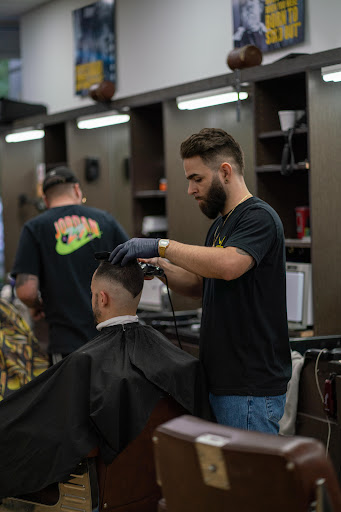 Barber Shop «Ben & Johnny’s Barbershop», reviews and photos, 183 NW 136th Ave, Sunrise, FL 33325, USA