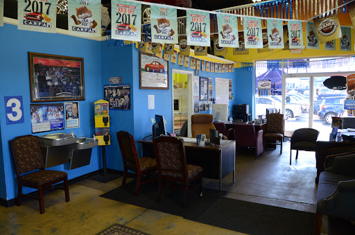 Used Car Dealer «TRI City Auto Mart», reviews and photos, 617 E New Cir Rd, Lexington, KY 40505, USA