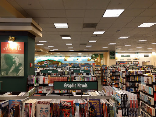 Book Store «Barnes & Noble Booksellers Encinitas», reviews and photos, 1040 N El Camino Real # 104, Encinitas, CA 92024, USA