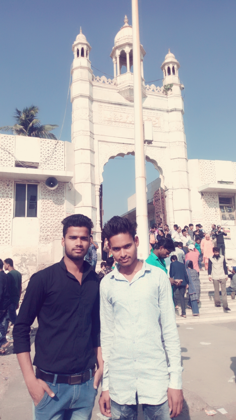 bagicha majid