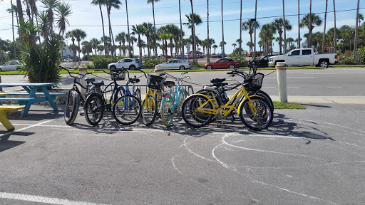 Bicycle Store «Rad Bicycles, Boards, Hobbies & Sup & Kayak Rentals», reviews and photos, 1401 Gulf Blvd #5, Indian Rocks Beach, FL 33785, USA