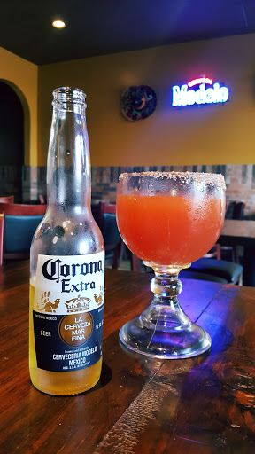 Mexican Restaurant «Rosarito Fresh Mexican Grill», reviews and photos, 27674 Newhall Ranch Rd #30, Valencia, CA 91355, USA