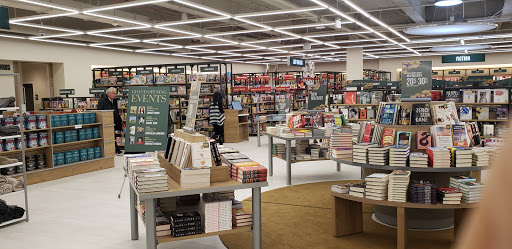 Book Store «Barnes & Noble», reviews and photos, 187 Riverside Square Mall, Hackensack, NJ 07601, USA