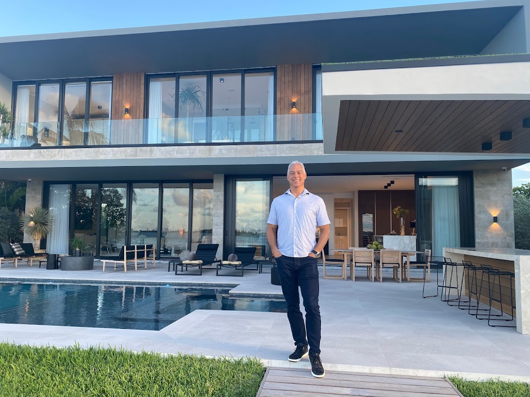 Nelson Gonzalez Miami Beach Luxury Real Estate
