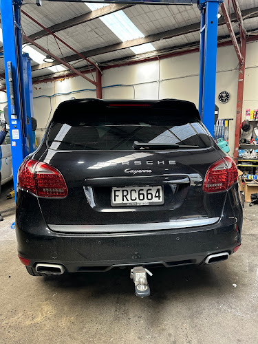 Aroha Auto Services Open Times