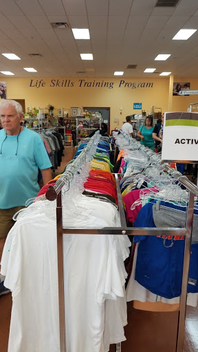 Thrift Store «Goodwill Port St. Lucie/Gatlin Store & Donation Center», reviews and photos