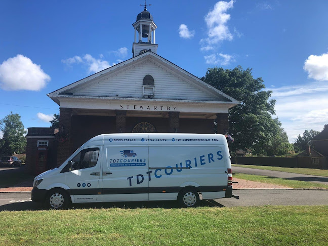 TDT Couriers - Courier service