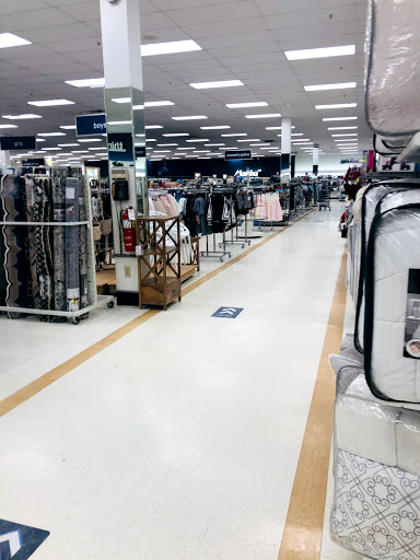 Department Store «Marshalls», reviews and photos, 9033 Columbus Pike, Lewis Center, OH 43035, USA