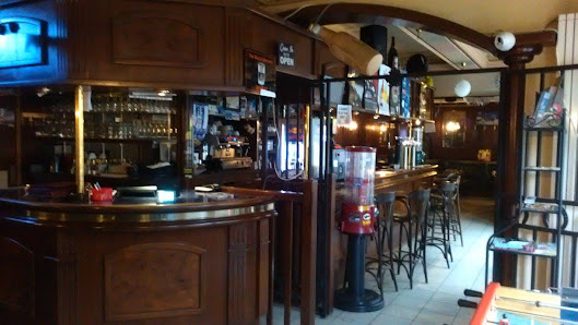 Pub Le Lion 4 Rue de l'Ancienne Comédie, 21140 Semur-en-Auxois, France