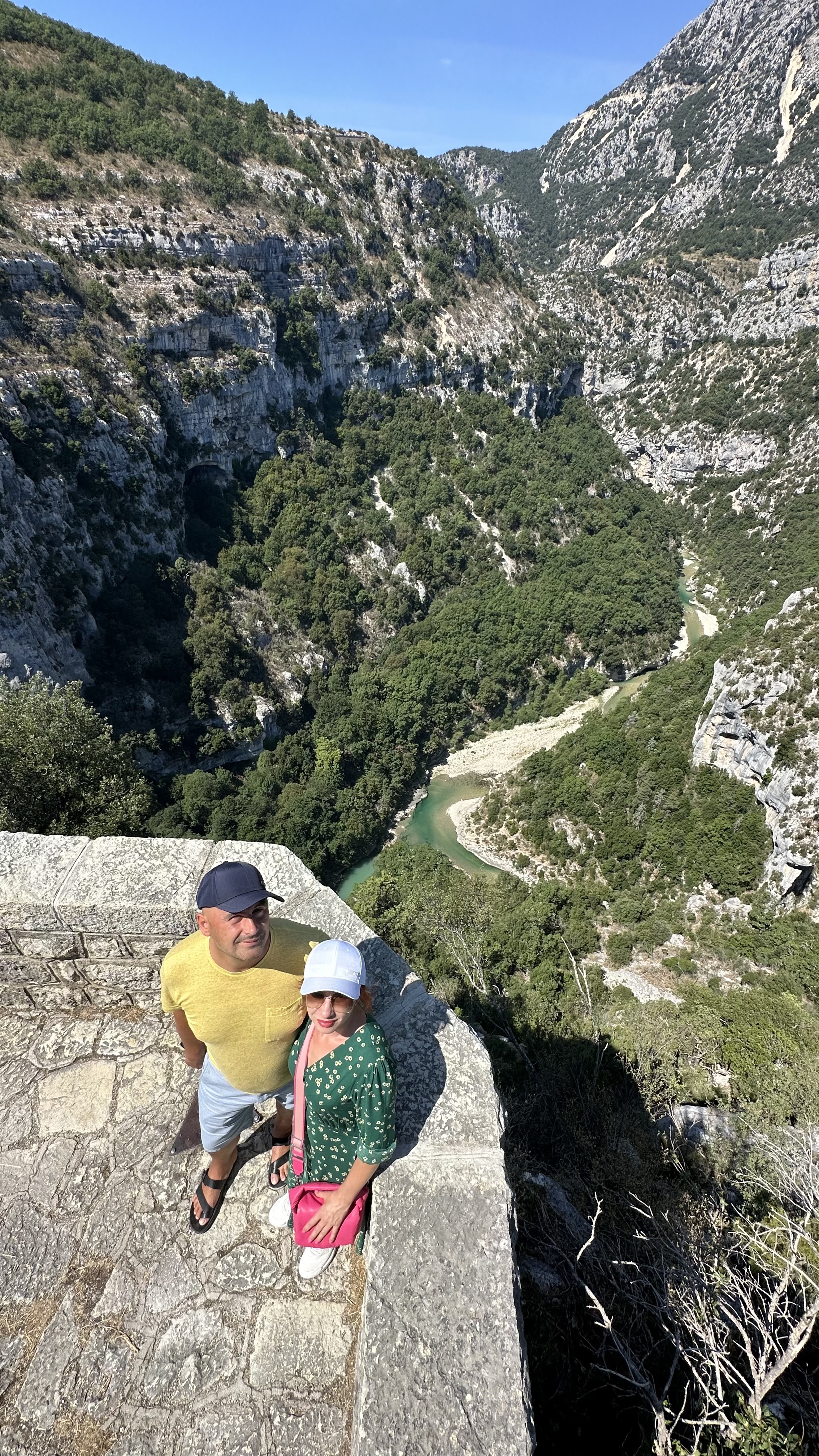 Photo n° 1 de l'avis de Vladyslav.e fait le 31/08/2023 à 20:55
