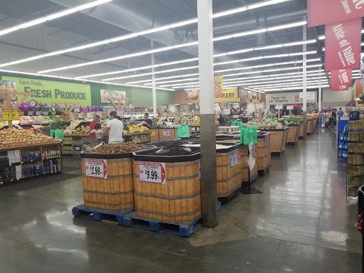 Grocery Store «Superior Grocers», reviews and photos, 1375 N Citrus Ave, Covina, CA 91722, USA