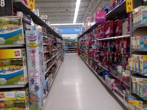 Department Store «Walmart Supercenter», reviews and photos, 2500 Lake Shore Dr E, Ashland, WI 54806, USA