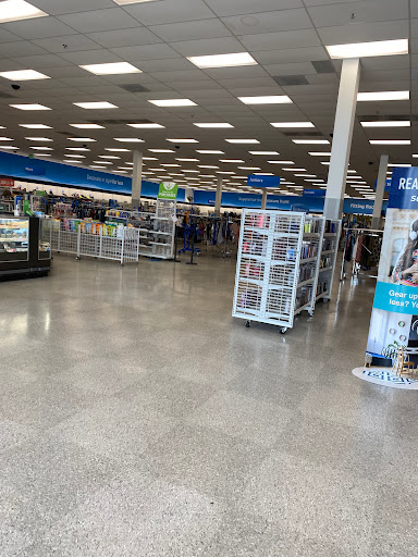 Clothing Store «Ross Dress for Less», reviews and photos, 2595 N Decatur Rd, Decatur, GA 30033, USA