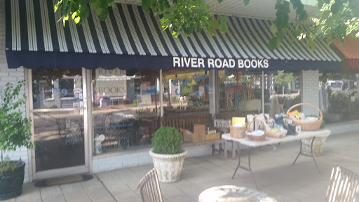 Book Store «River Road Books», reviews and photos, 759 River Rd, Fair Haven, NJ 07704, USA