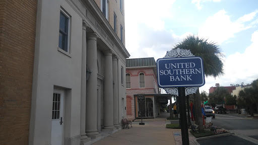 United Southern Bank in Leesburg, Florida