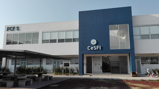 CeSFI Edificio de Laboratorios de La Facultad de Cultura Física
