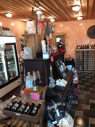 Winery «Paris Winery», reviews and photos, 2982 Harvey Bowden Rd, Paris, TN 38242, USA