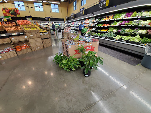 Supermarket «Walmart Neighborhood Market», reviews and photos, 1840 NW 9th St, Corvallis, OR 97330, USA