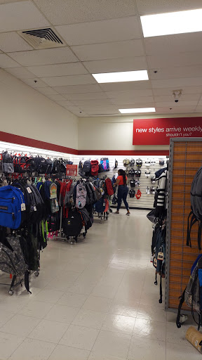 Department Store «T.J. Maxx», reviews and photos, 425 Tunxis Hill Cut Off, Fairfield, CT 06825, USA